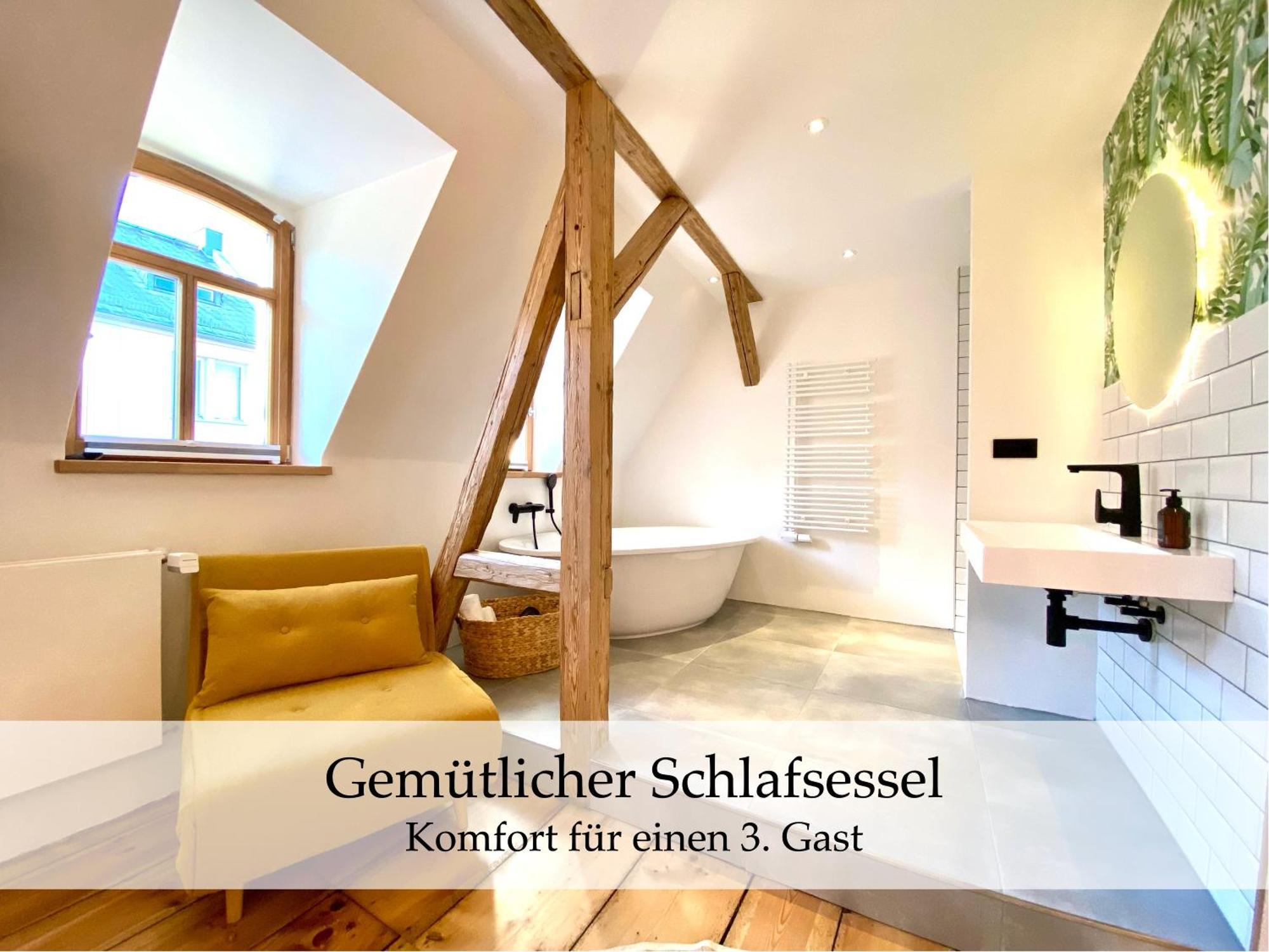 Zentrale 1-Zimmer-Ferienwohnung Mit Digitalem Check In Hof  Dış mekan fotoğraf